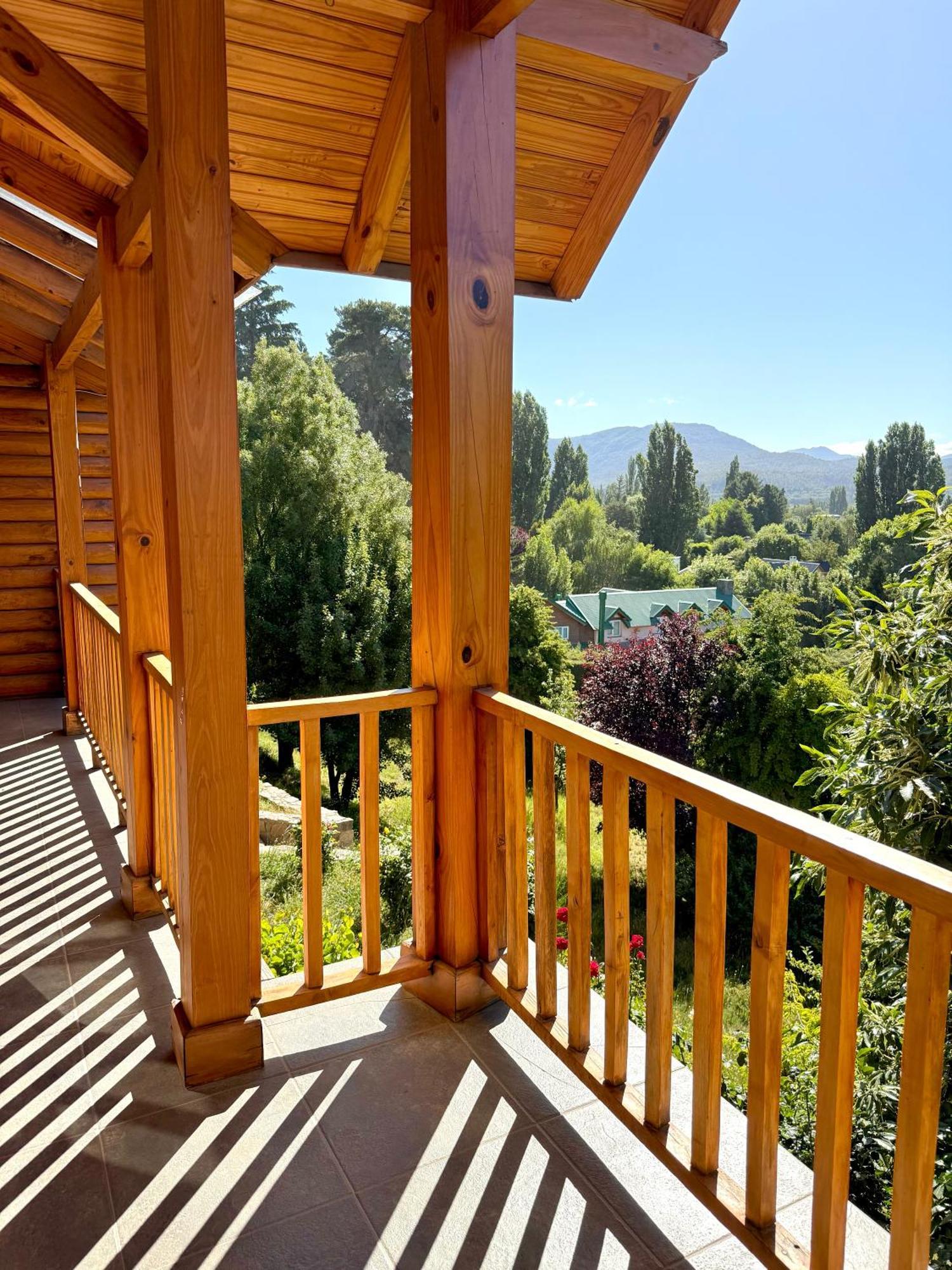 Hosteria Baerenhaus San Martin de los Andes Exterior photo